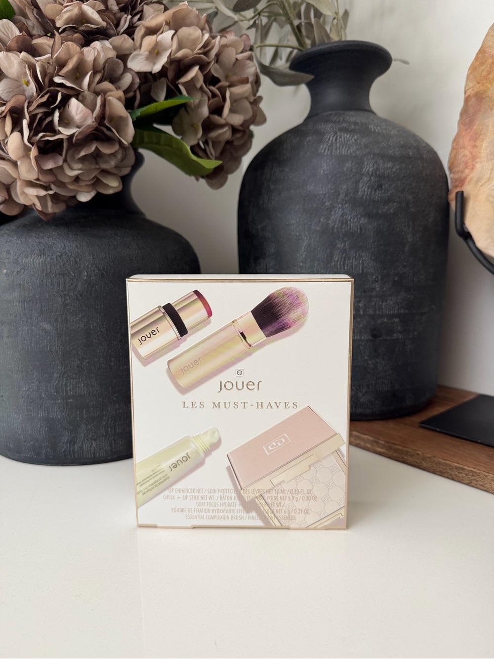 Jouer Cosmetics Les Must-Haves Gift Set